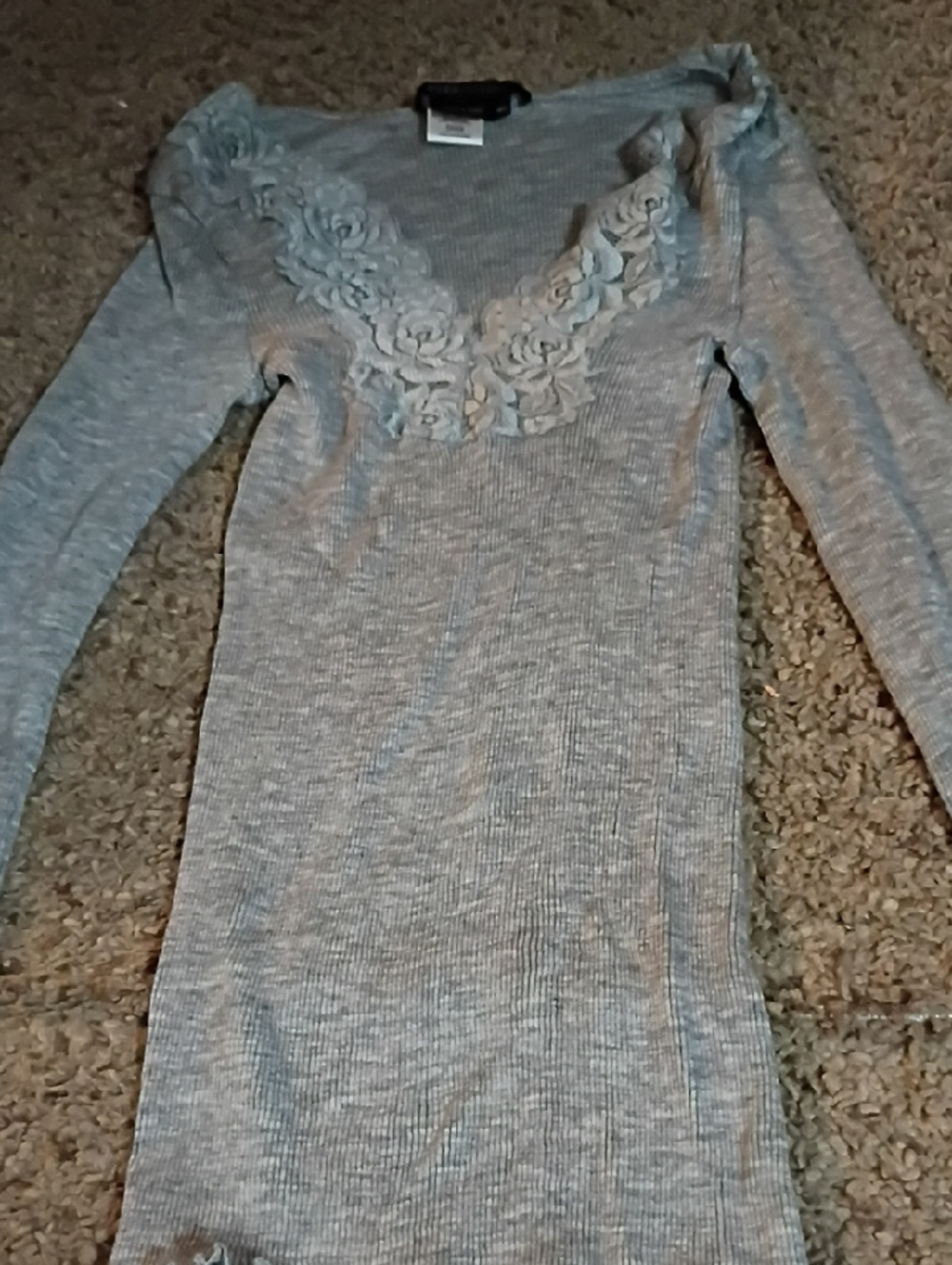 BCBGMaxAzria Light Gray Ribbed Knit Top with V-Neck Trim